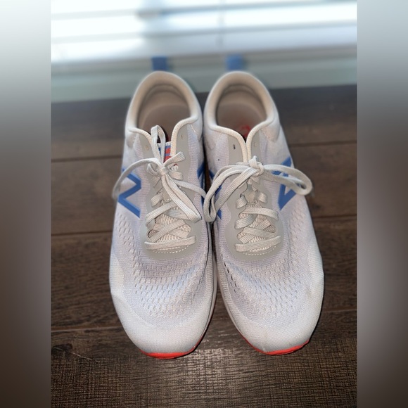 New Balance Fresh Foam Arishi V3 Running Course Shoes - Picture 13 of 16